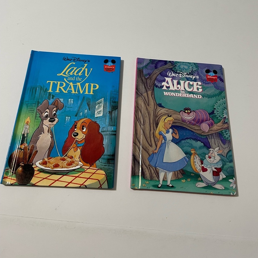 2 Disney's Wonderful World of Reading book Lady & the Tramp, Alice In Wonder …